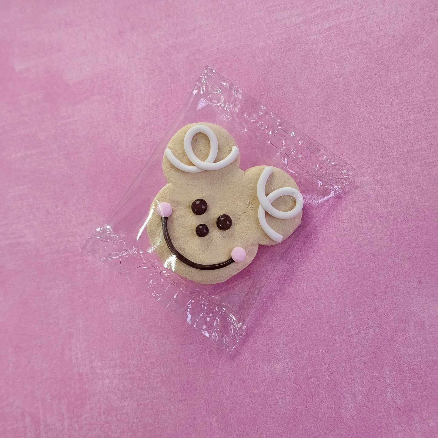 Packaged Mouse Cookie Pin