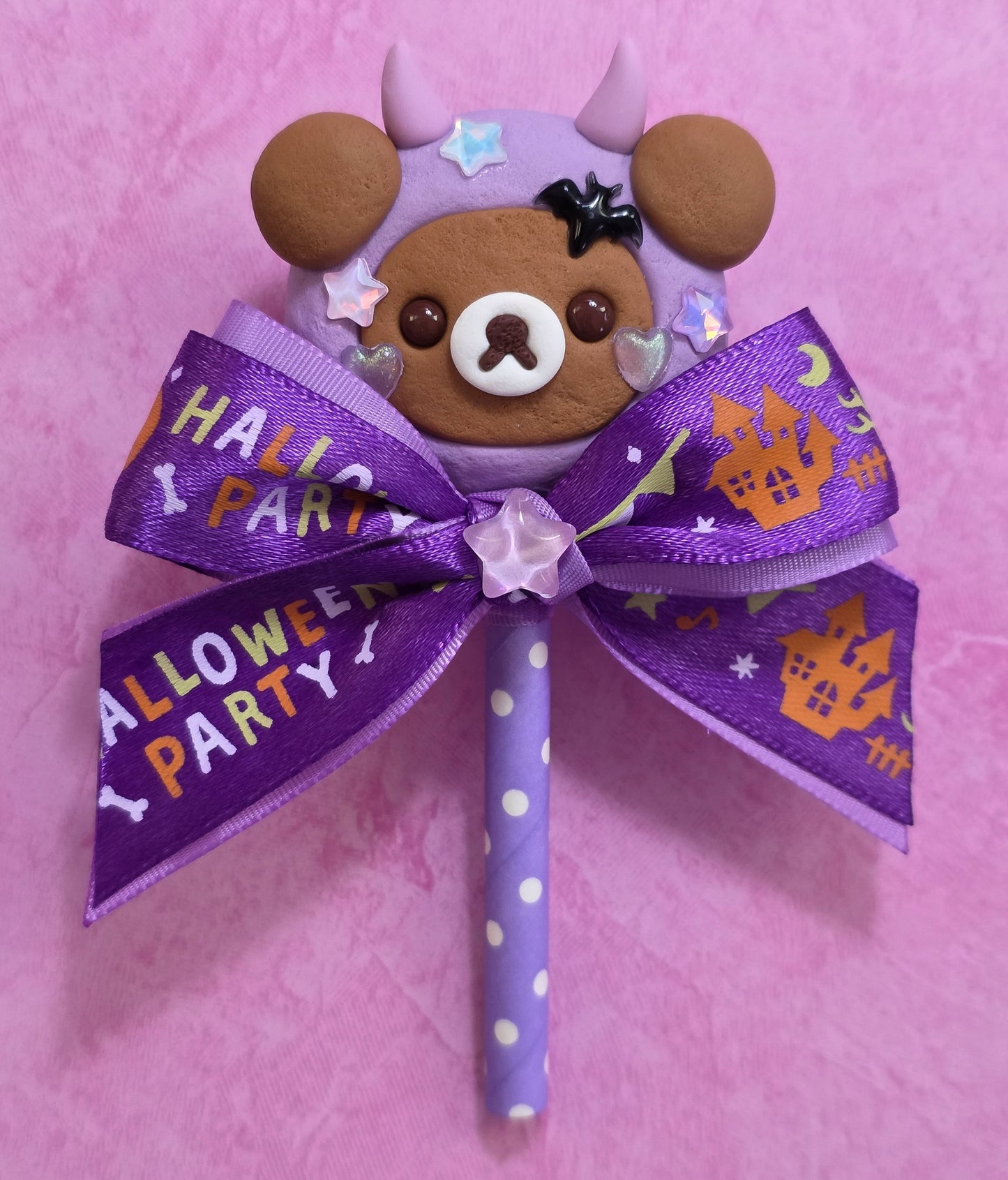 Halloween Party Kiguma Lollipop Pin