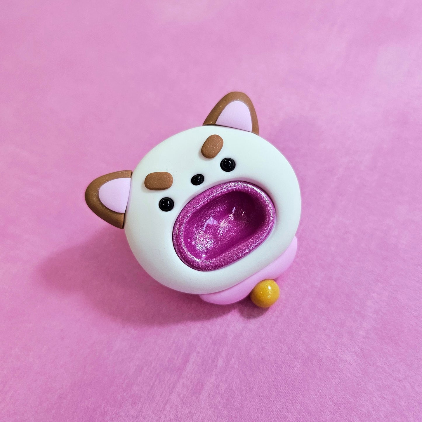 Screaming Puppycat Pin